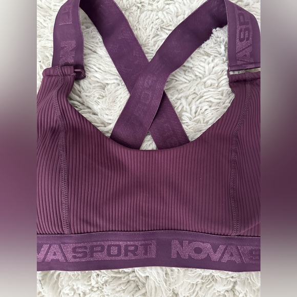 Fashion Nova sport sports bra - Picture 2 of 3